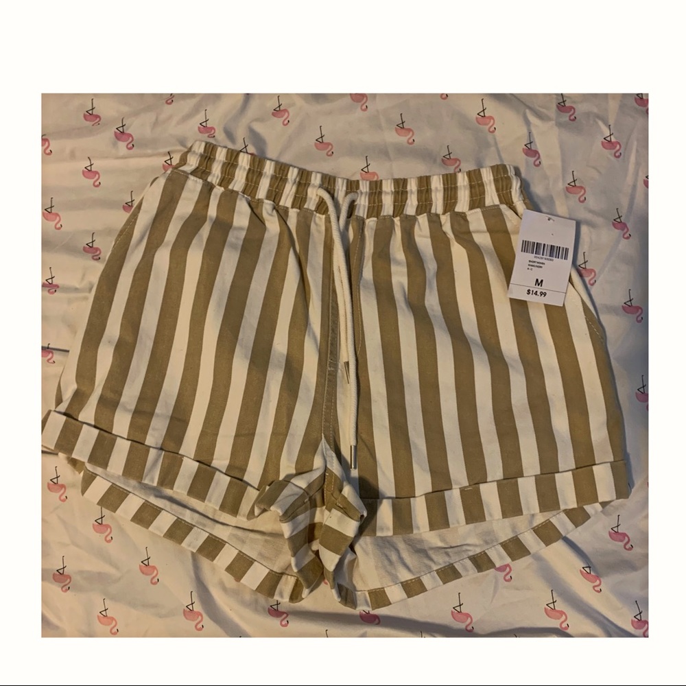 Cute striped shorts 🩳
